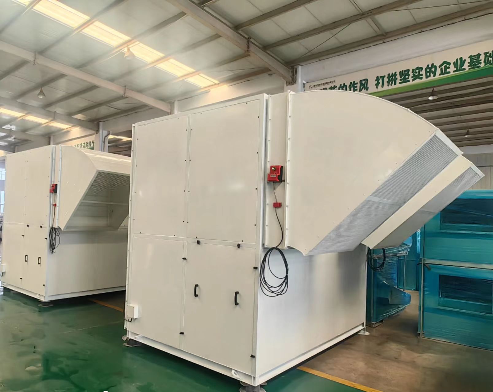 自潔式大風量機組設備