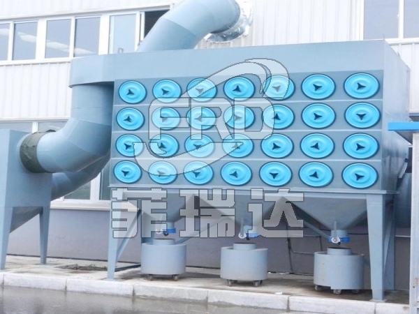 車(chē)間加工煙塵凈化處理設(shè)備用濾筒除塵器